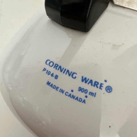 Vintage Corning Ware Blue Cornflower 6 Cup Tea Pot P-104 With Rare Backstamp - Picture 7 of 10